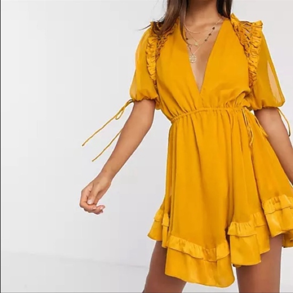 NWOT ASOS DESIGN Mini Dress with Satin Trim Ruffle and Tie Detail Size 8
